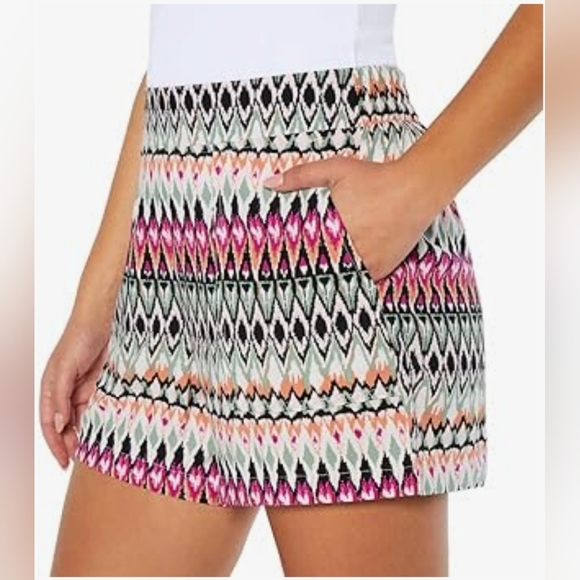 NWT Wildfox Women's Colorful Bohemian Lightweight Casual Shorts Size XXL 20-22 - Picture 16 of 16